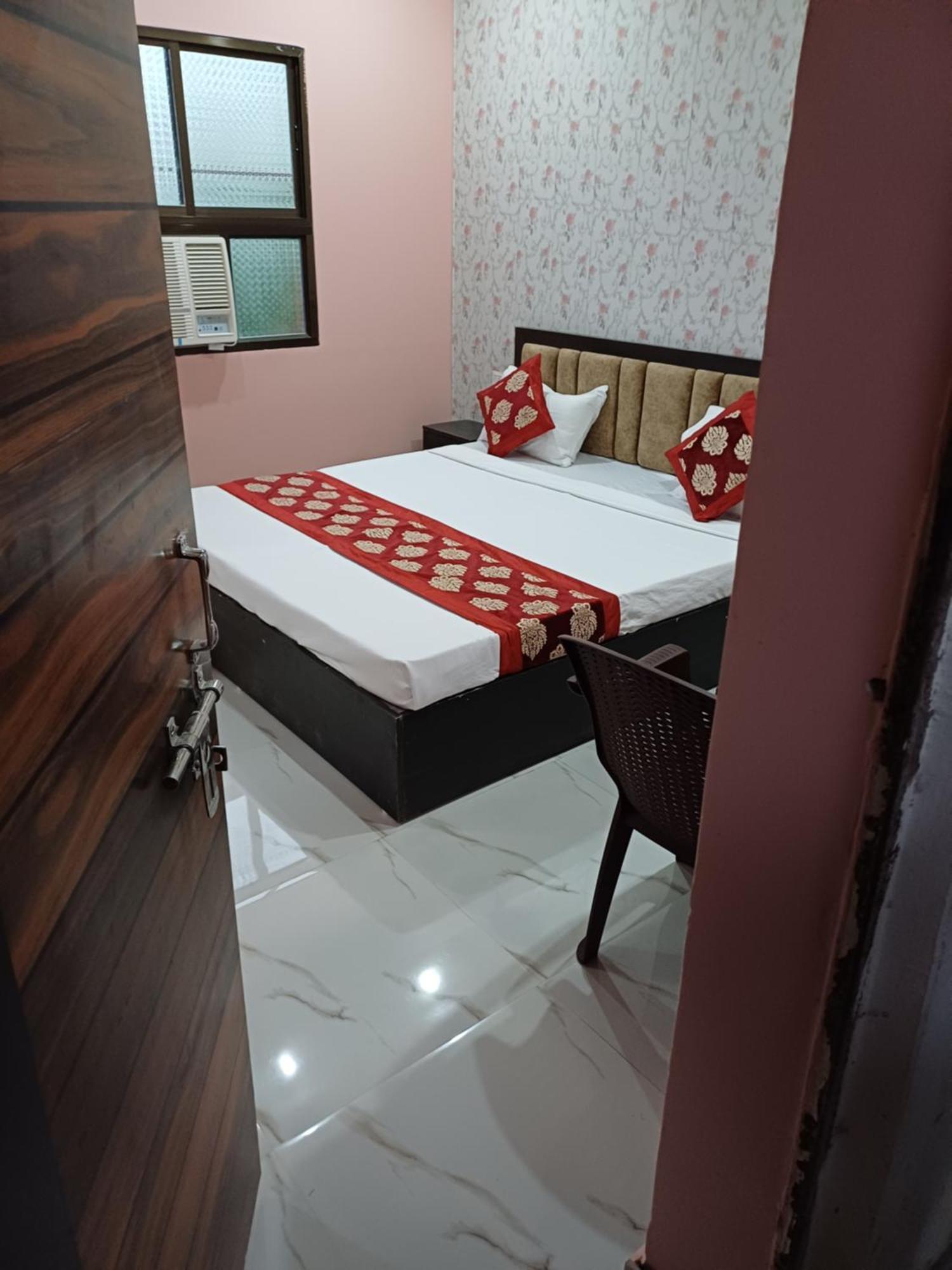 Baba Paying Guest House Varanasi Exterior photo