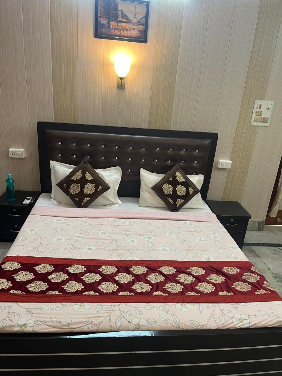 Baba Paying Guest House Varanasi Exterior photo